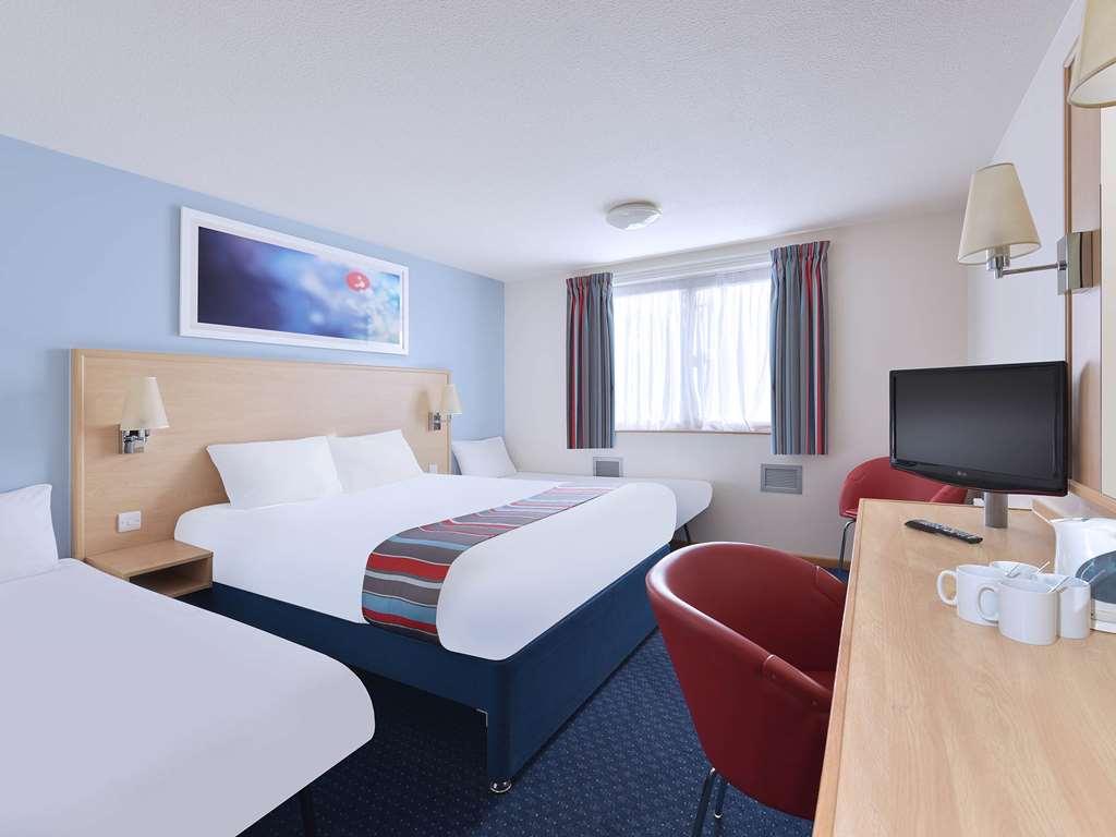 Travelodge Redhill Редхил Удобства снимка