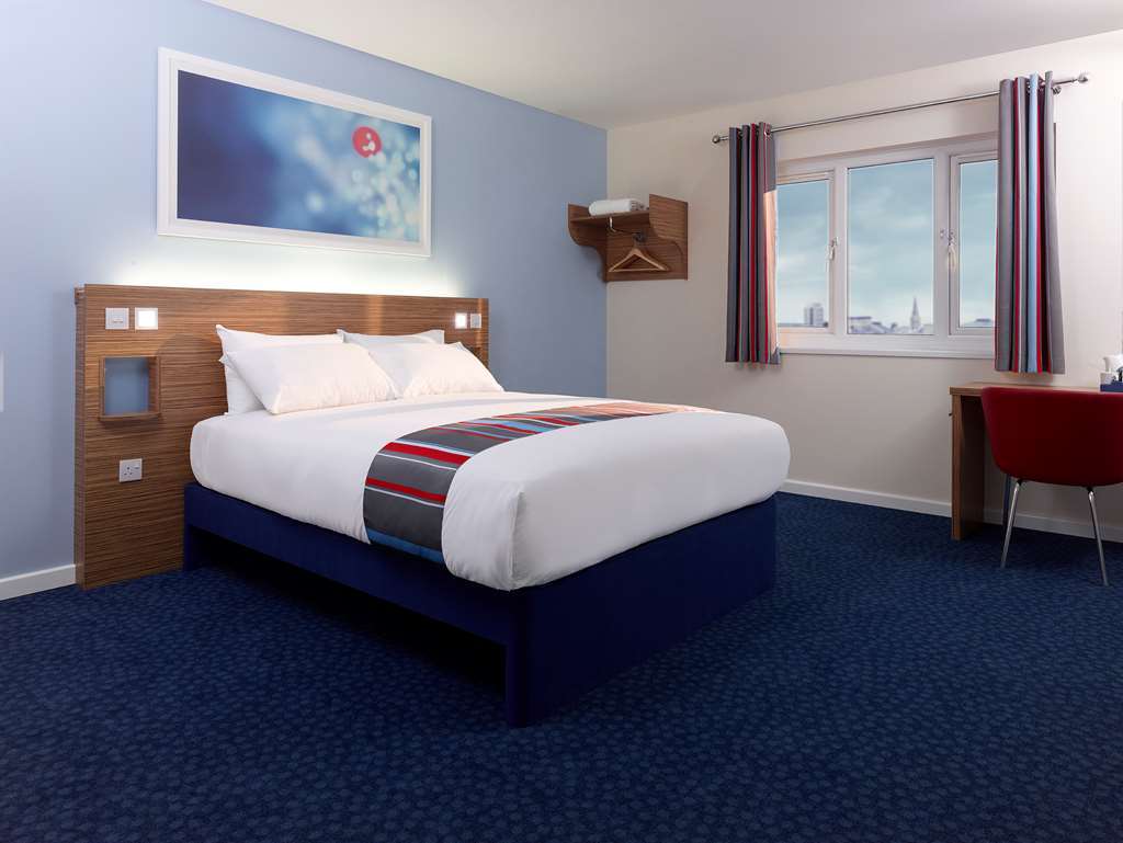 Travelodge Redhill Редхил Стая снимка