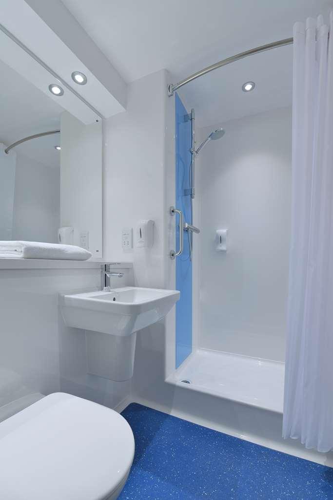 Travelodge Redhill Редхил Стая снимка